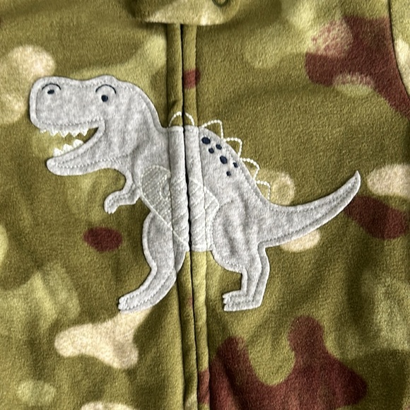 NWT Carters Fleece Camo Dinosaur Pajamas - Picture 3 of 7